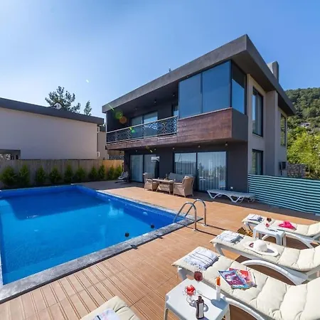 Enfes Manzarali Lueks Paragon Villa